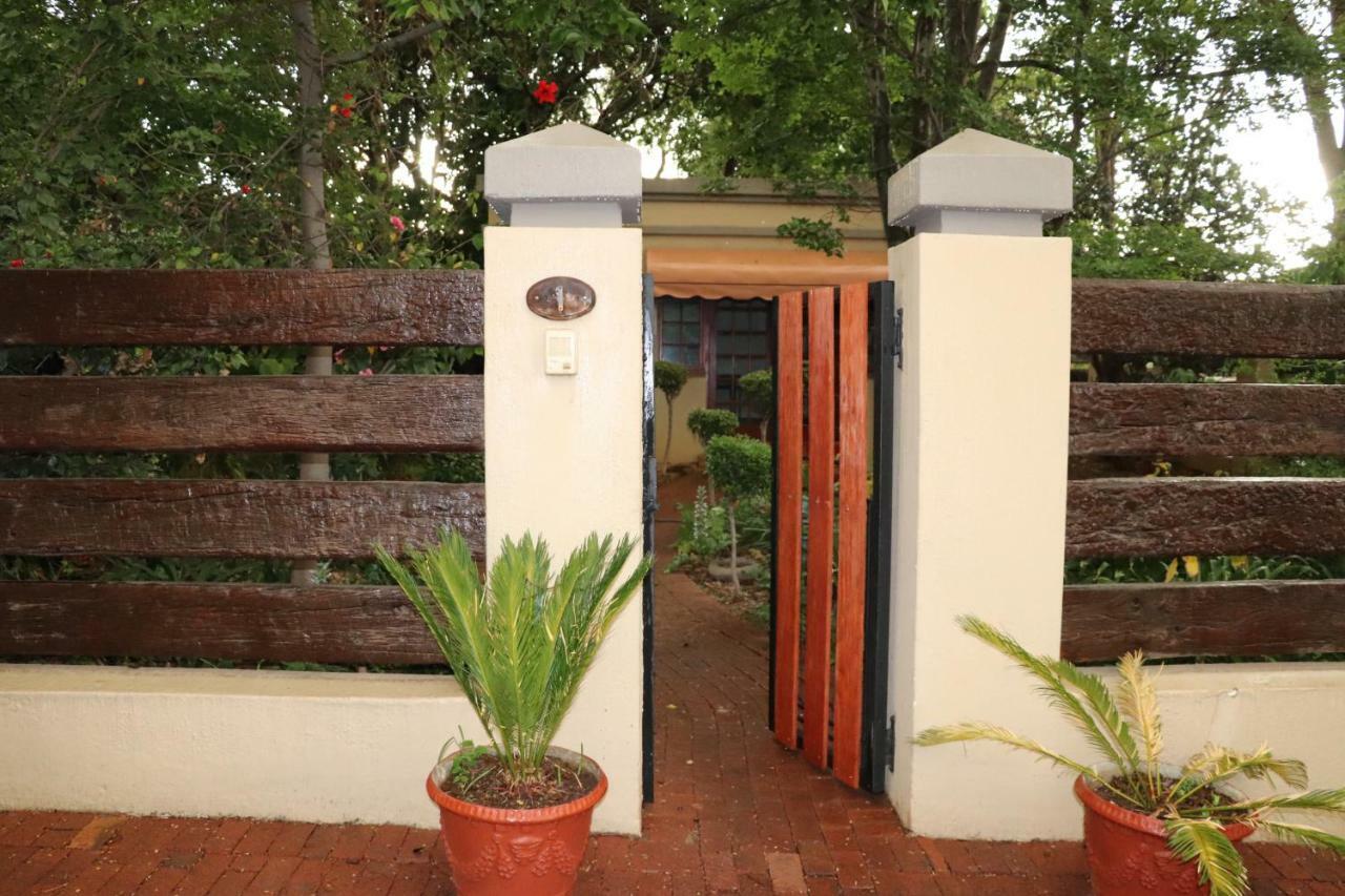 Greenwoods Self-Catering Pretoria Bagian luar foto
