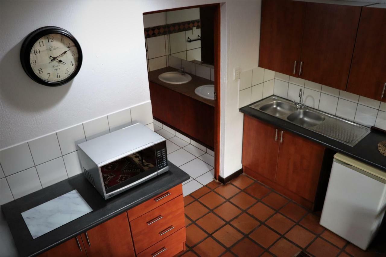 Greenwoods Self-Catering Pretoria Bagian luar foto