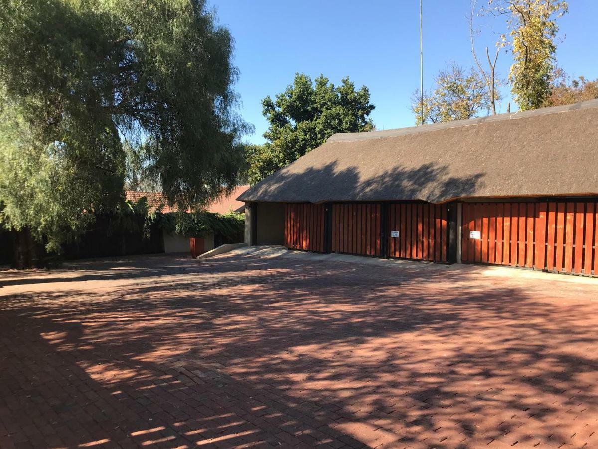 Greenwoods Self-Catering Pretoria Bagian luar foto